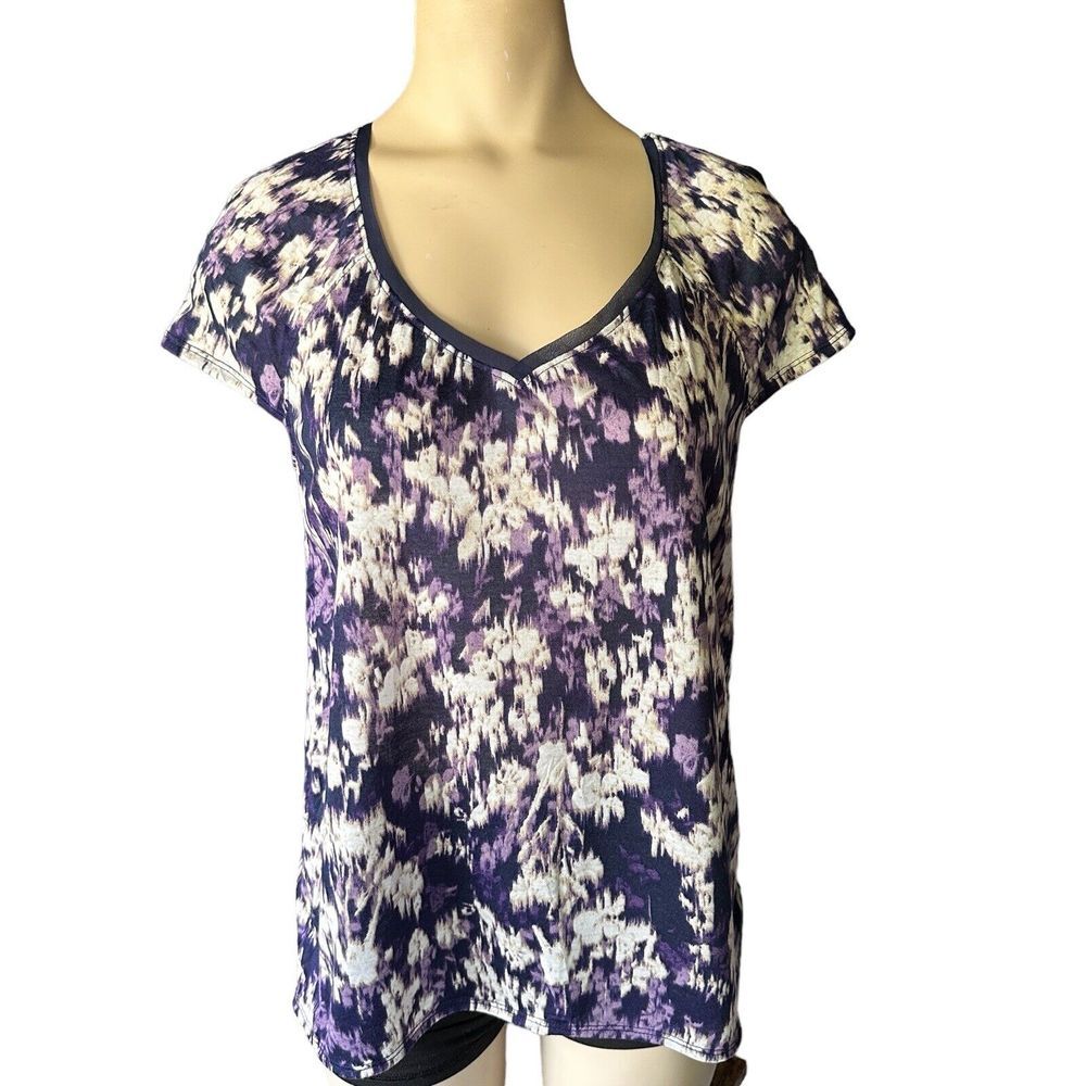 Simply Vera Vera Wang Blouse Women's Petite Small Short Sleeve Floral Purple